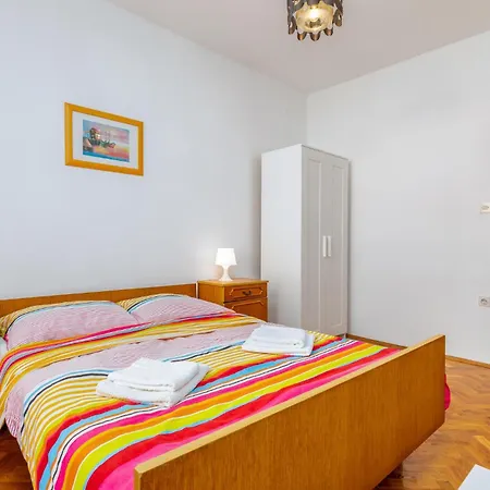 4 Bedroom Beautiful In Апартаменты *