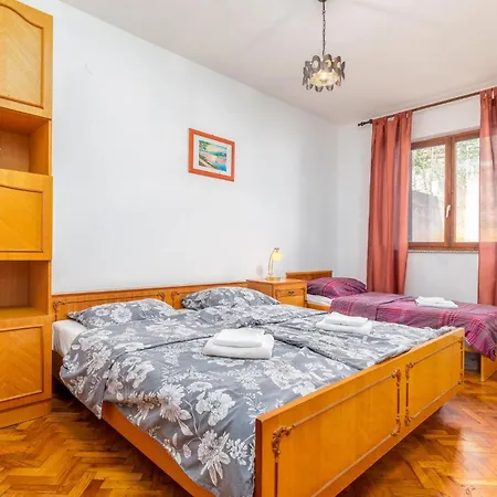 4 Bedroom Beautiful In Apartmán *